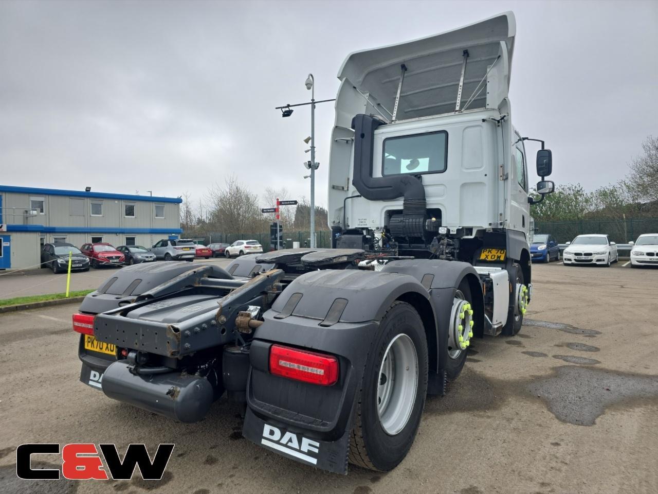Vehicle image 7